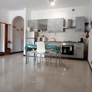  Appartamento Airport House Mariel Italia